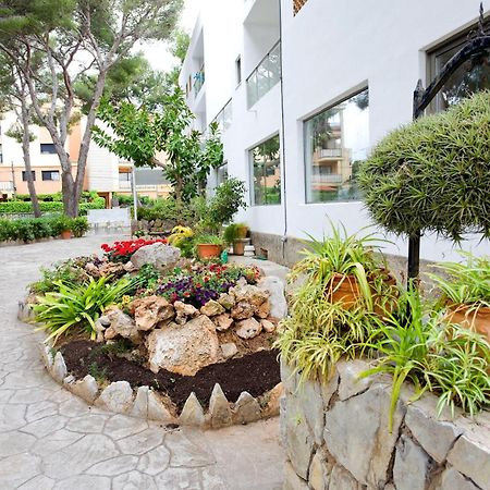 Petit Garden Hotel By Flacalco Cala Ratjada  Bagian luar foto