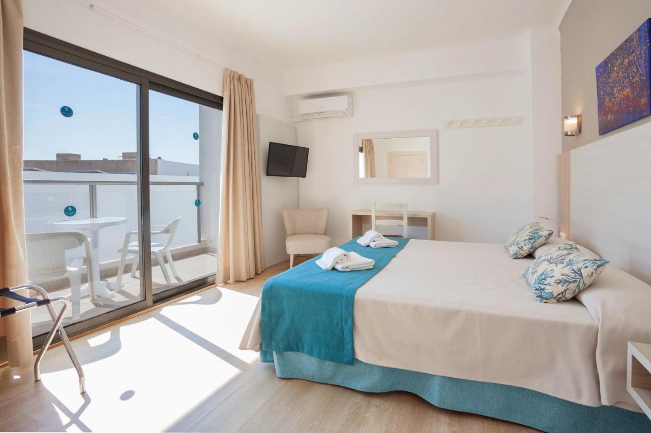 Petit Garden Hotel By Flacalco Cala Ratjada  Bagian luar foto